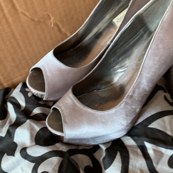 Women heels - Picture 5 of 15